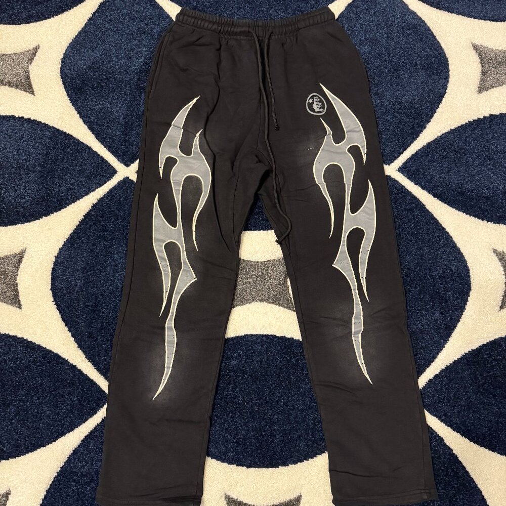 Hellstar Black Flames Sweatpants Men’s Size Large or Small